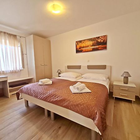 Ab Villa Podstrana Bagian luar foto