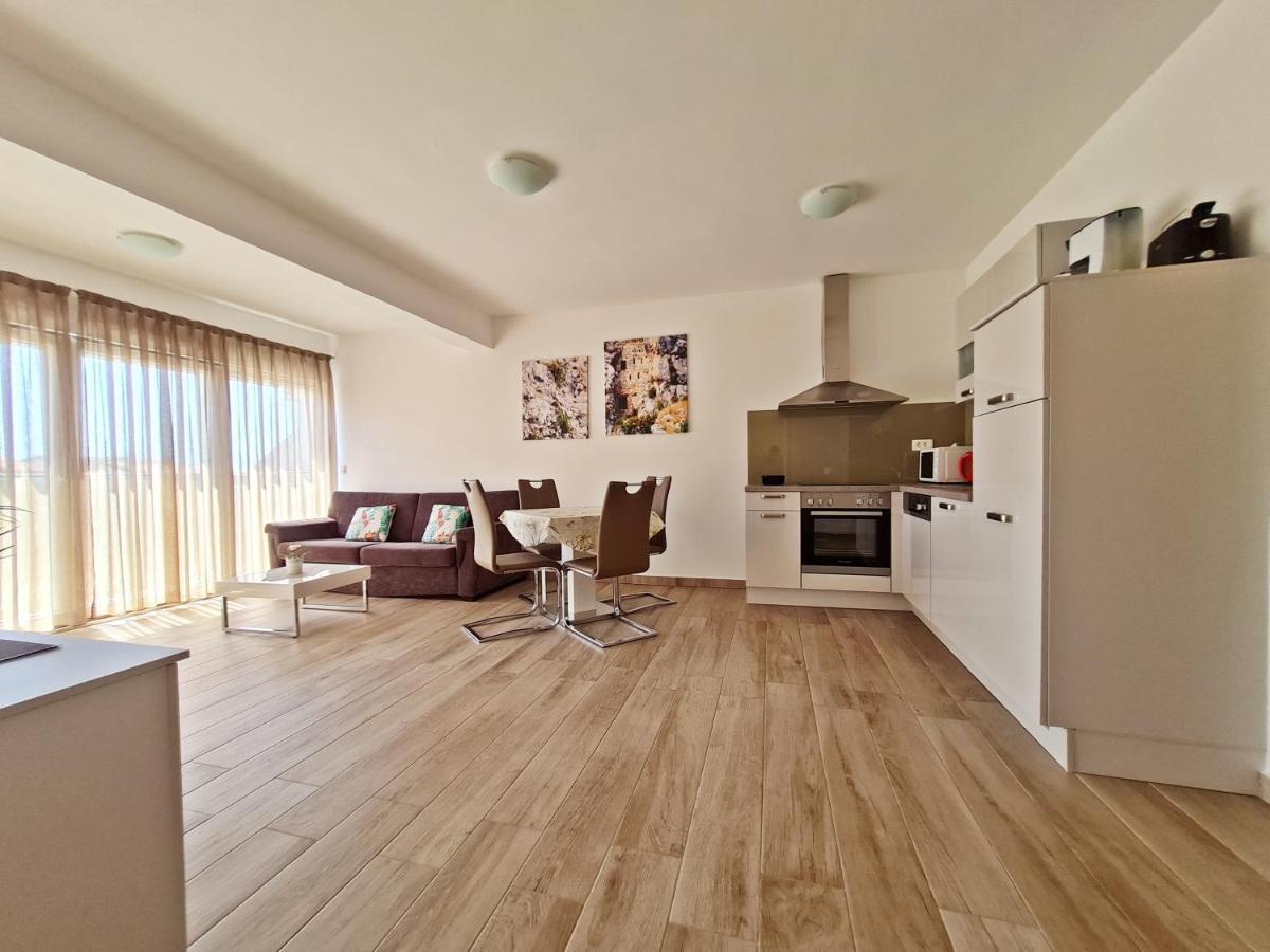 Ab Villa Podstrana Bagian luar foto
