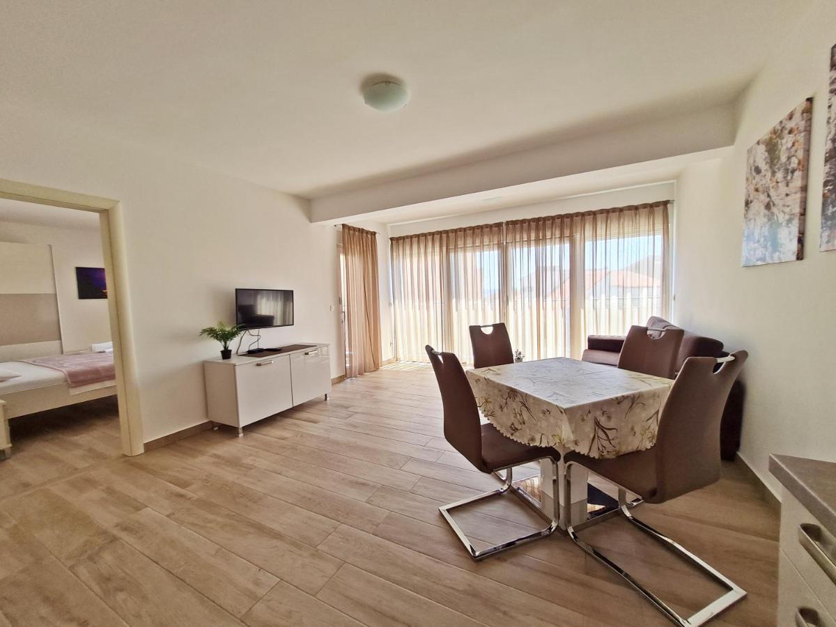 Ab Villa Podstrana Bagian luar foto