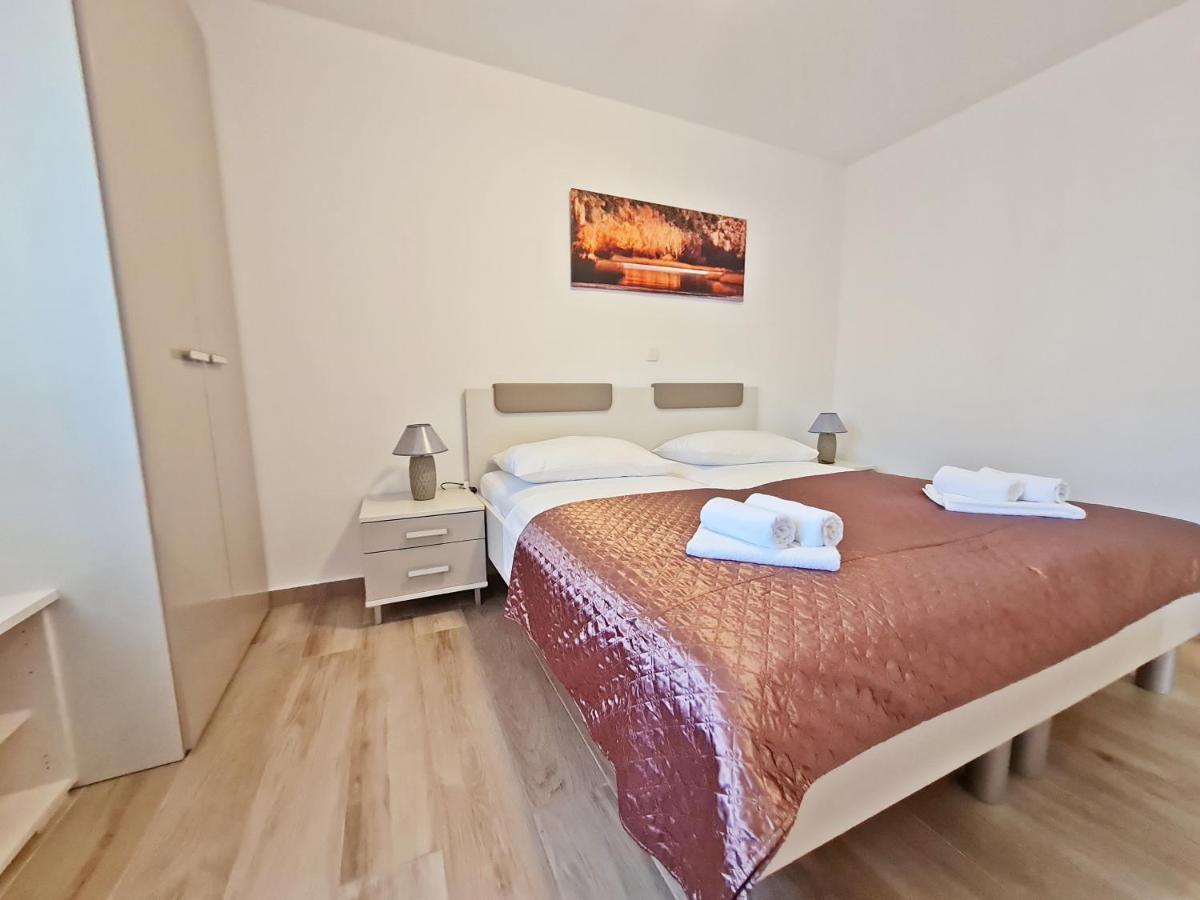 Ab Villa Podstrana Bagian luar foto