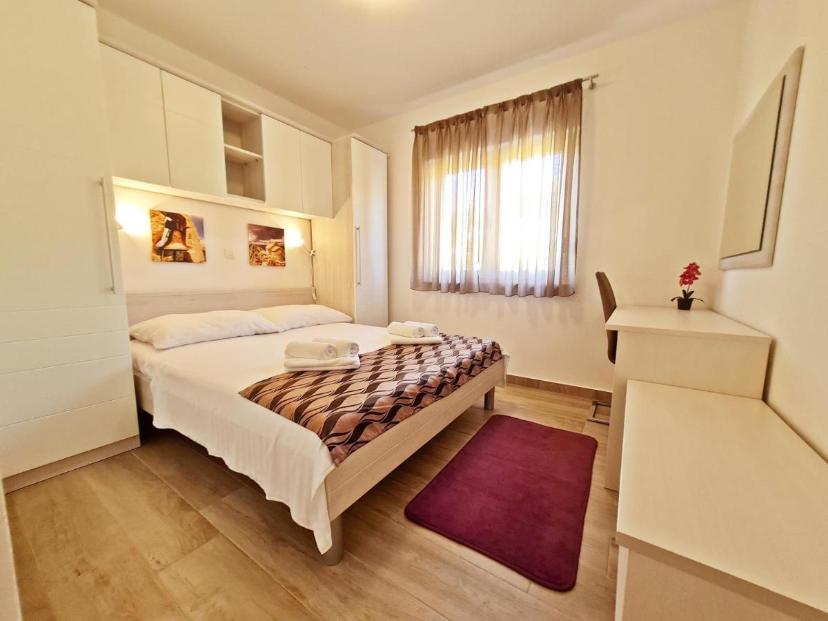 Ab Villa Podstrana Bagian luar foto
