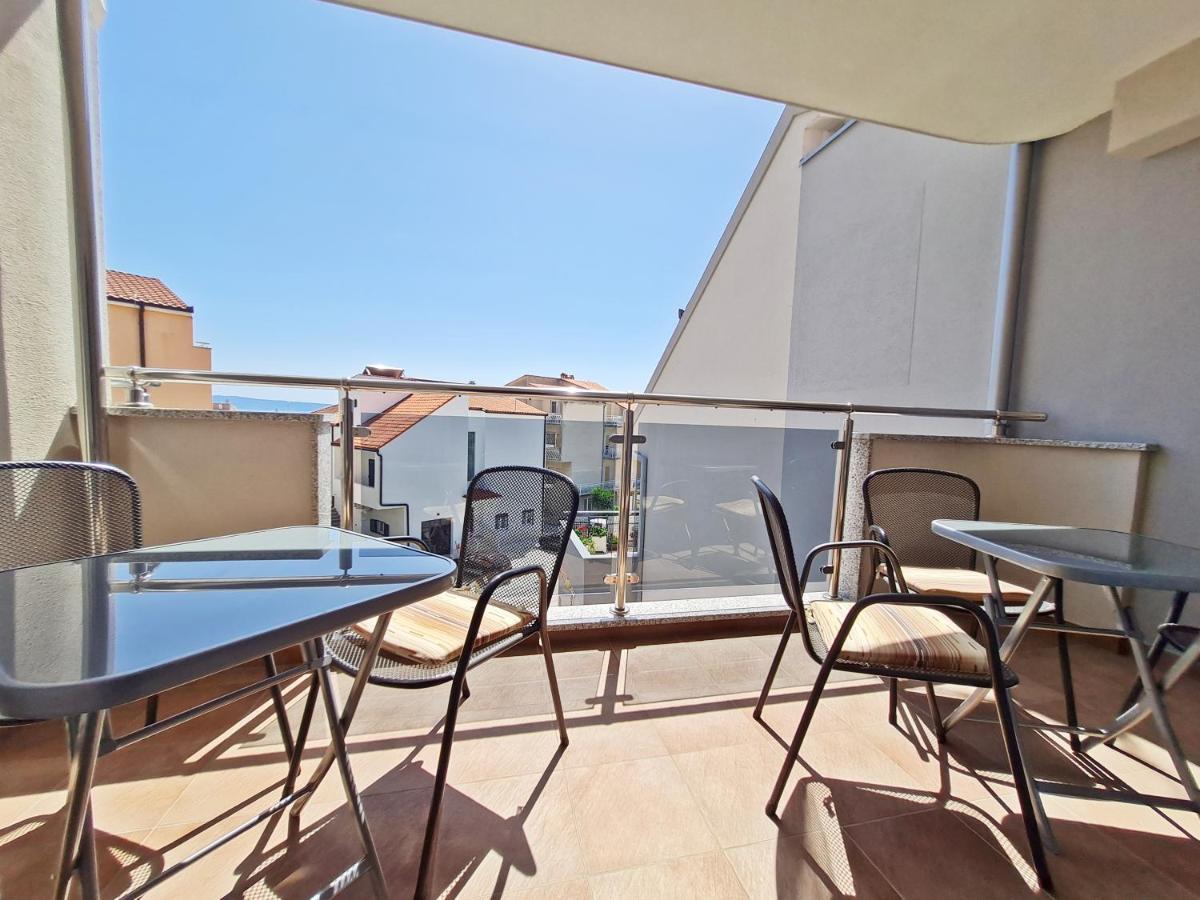 Ab Villa Podstrana Bagian luar foto