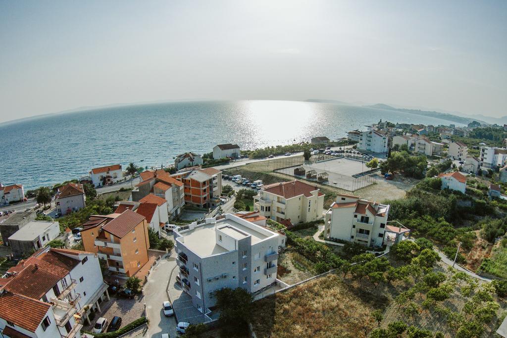 Ab Villa Podstrana Bagian luar foto